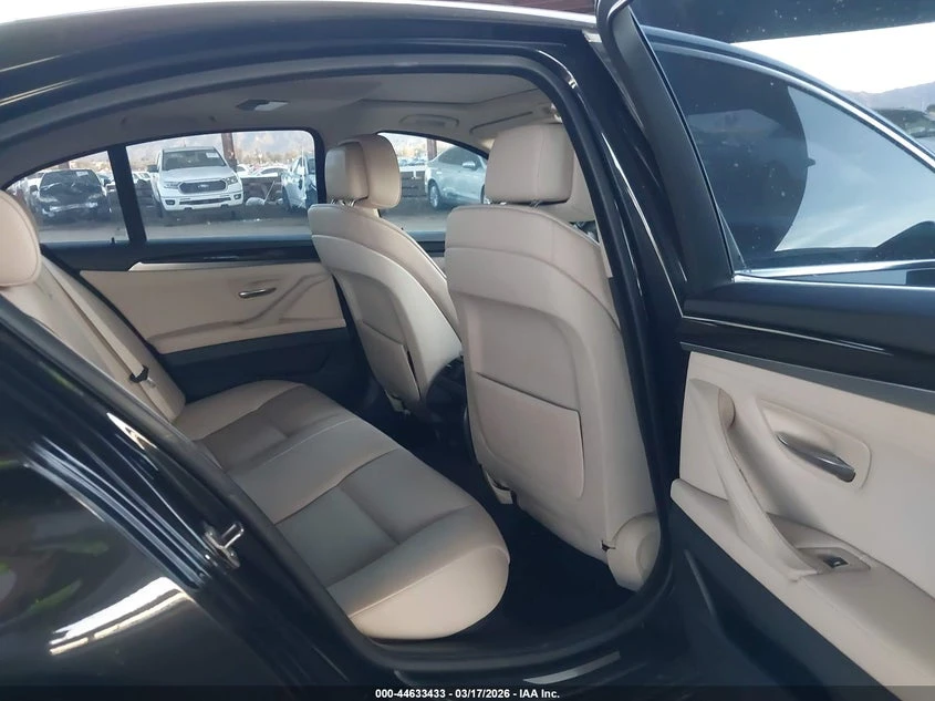 BMW 528, снимка 8 - Автомобили и джипове - 54119773