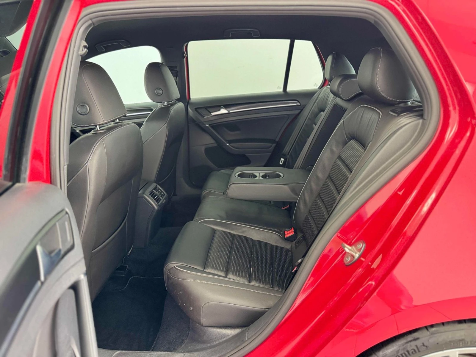 VW Golf R РЕГИСТРАЦИЯ & ОБСЛУЖВАНЕ, снимка 11 - Автомобили и джипове - 54156982