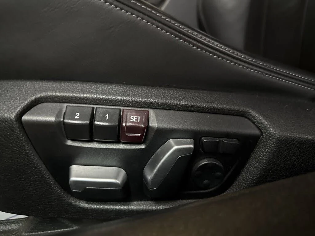 BMW M4 RWD * CARBON PKG * Harman Kardon * HUD, снимка 15 - Автомобили и джипове - 54458560