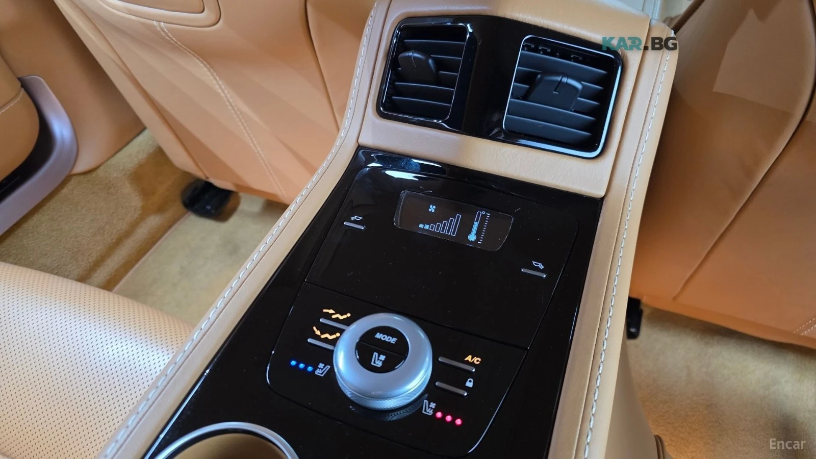 Aston Martin Rapide 6.0S V12* КОЖА* НАВИ* ОБДУХВ* ОХЛАЖ.ЖАБКА* HEADUP, снимка 16 - Автомобили и джипове - 55029291