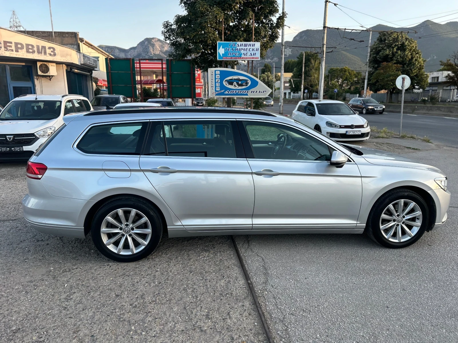 VW Passat, снимка 8 - Автомобили и джипове - 55012716