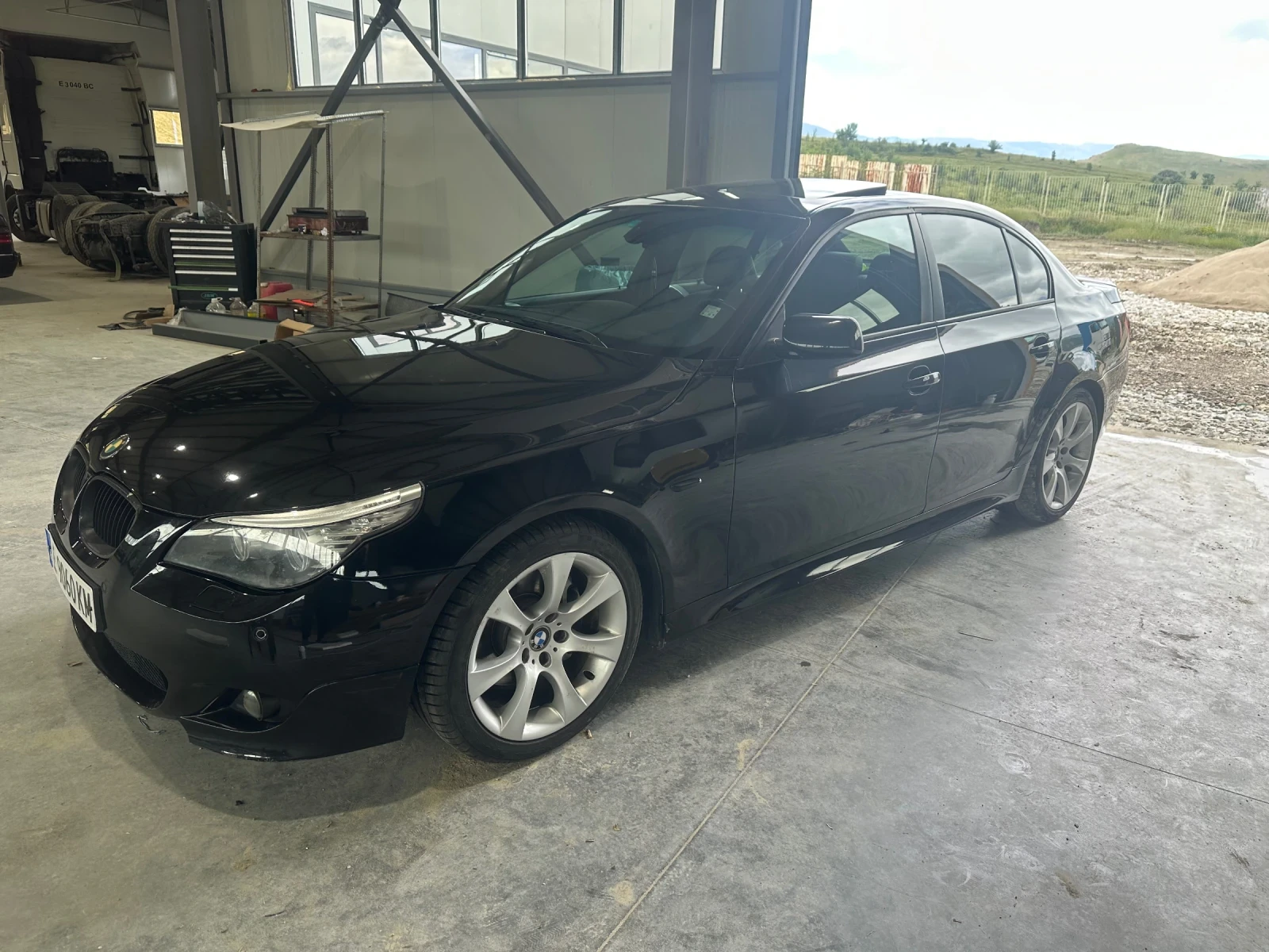 BMW 530 530i E60, снимка 16 - Автомобили и джипове - 55071578