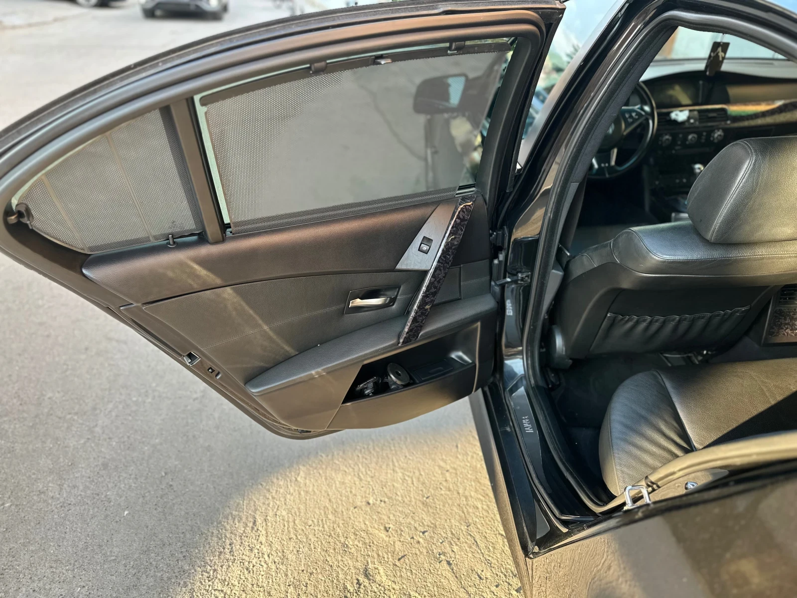 BMW 530 530i E60, снимка 11 - Автомобили и джипове - 55071578