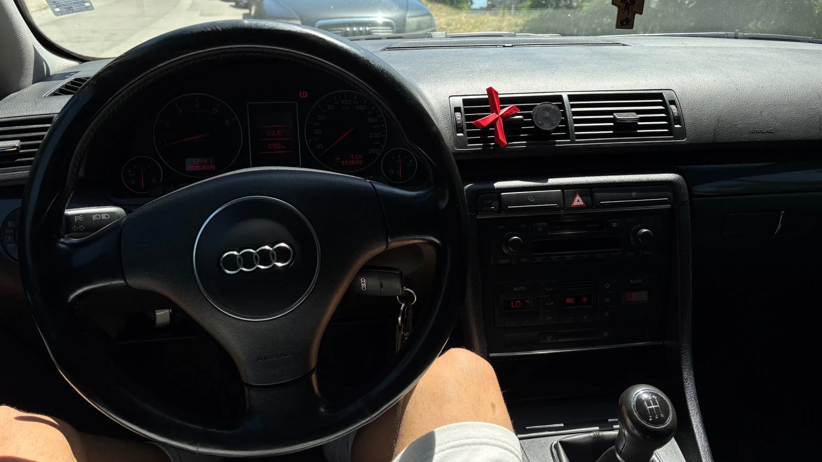 Audi A4, снимка 7 - Автомобили и джипове - 55077972