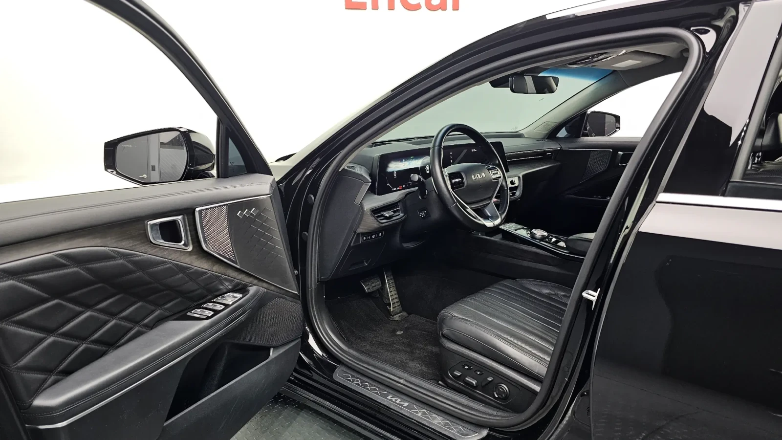 Kia K8 PLATINIUM| AWD| MERIDIAN| 360| ОБДУХ| HUD| DIGITAL, снимка 9 - Автомобили и джипове - 55082067