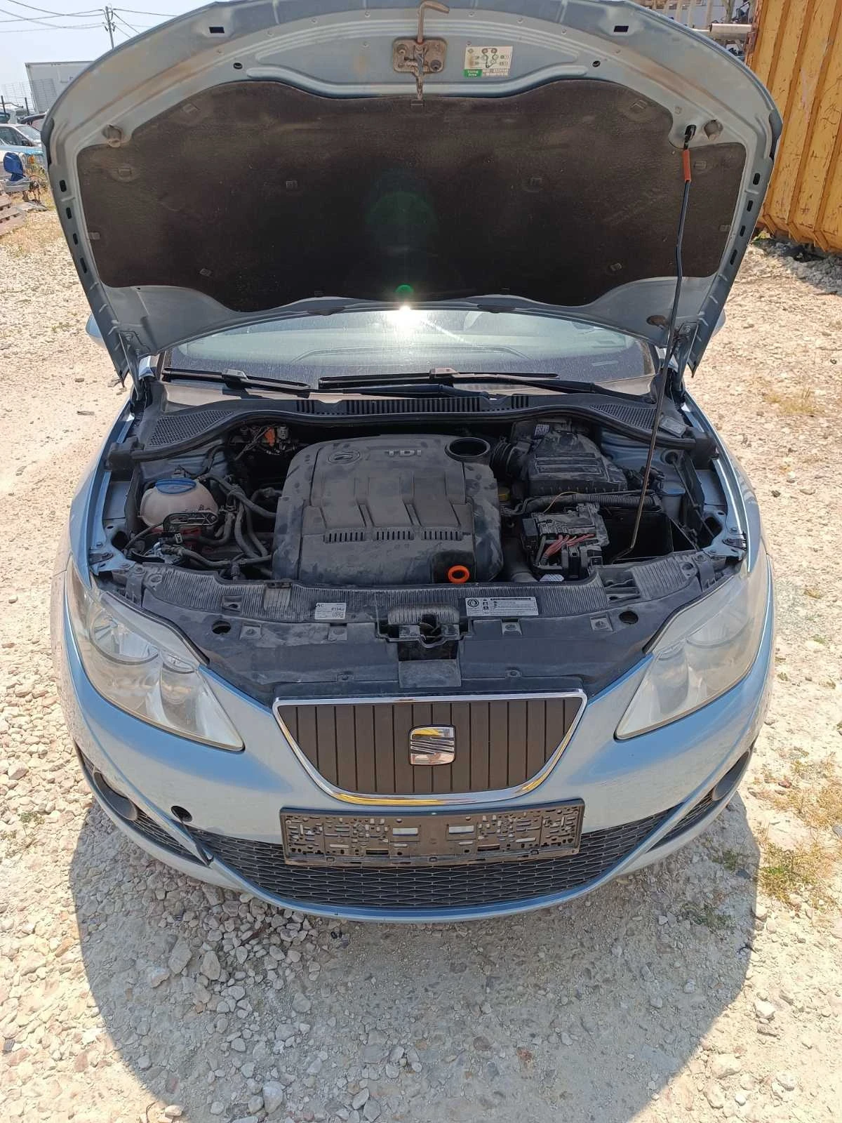 Seat Ibiza 1.2 tdi, снимка 7 - Автомобили и джипове - 55458387