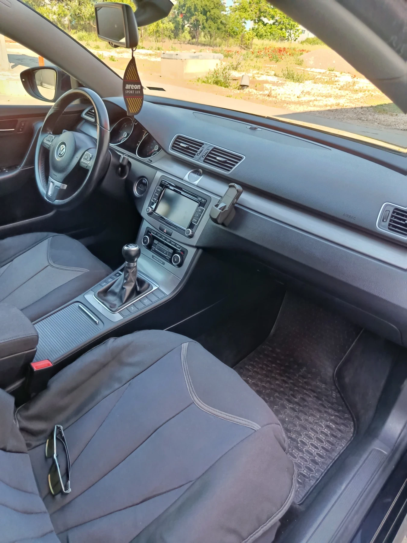 VW Passat, снимка 6 - Автомобили и джипове - 55617930