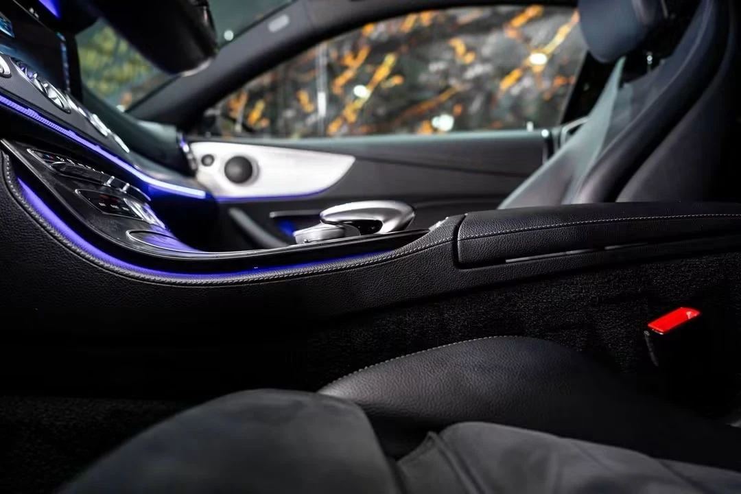Mercedes-Benz E 220, снимка 14 - Автомобили и джипове - 55822603