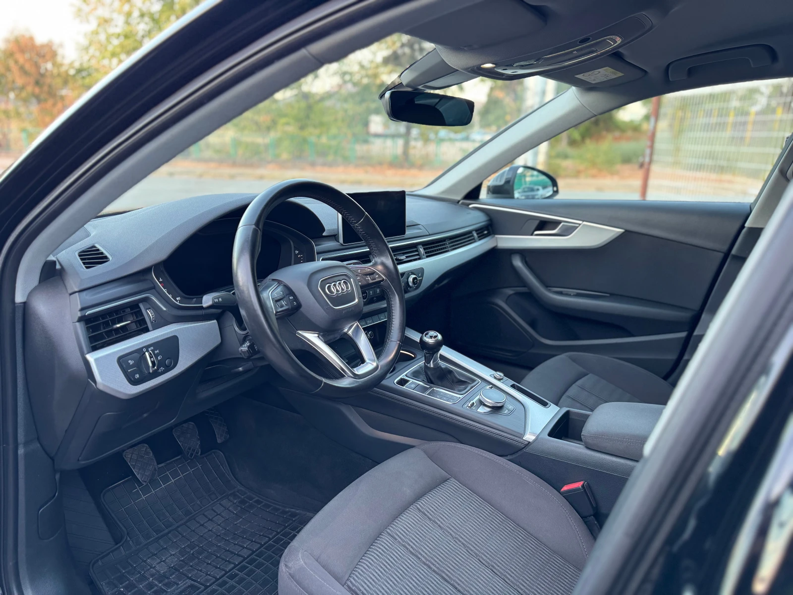 Audi A4 2.0TDI* DIGITAL* NAVI* LED, снимка 7 - Автомобили и джипове - 55957730
