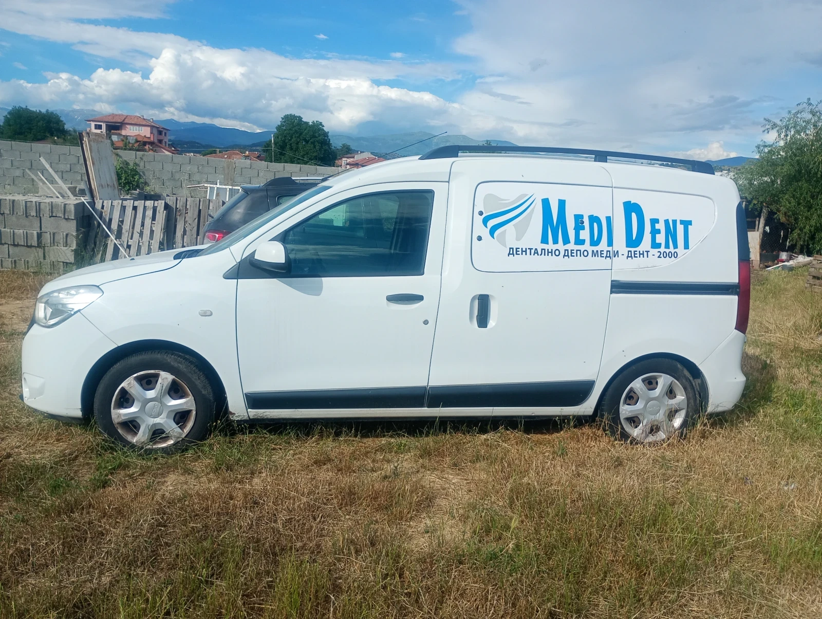 Dacia Dokker, снимка 3 - Автомобили и джипове - 56012534