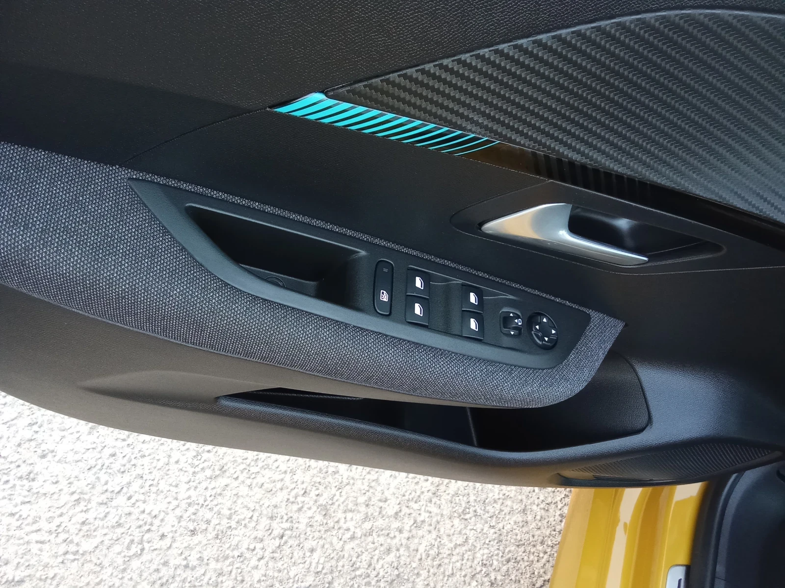 Peugeot 208 1.5 BLUE HDI | Mobile.bg � ����������� 10