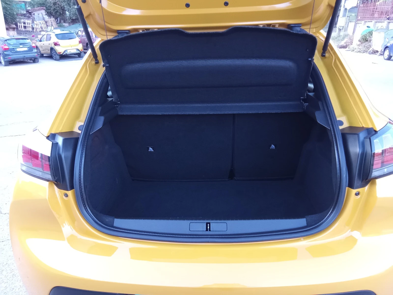 Peugeot 208 1.5 BLUE HDI | Mobile.bg � ����������� 13
