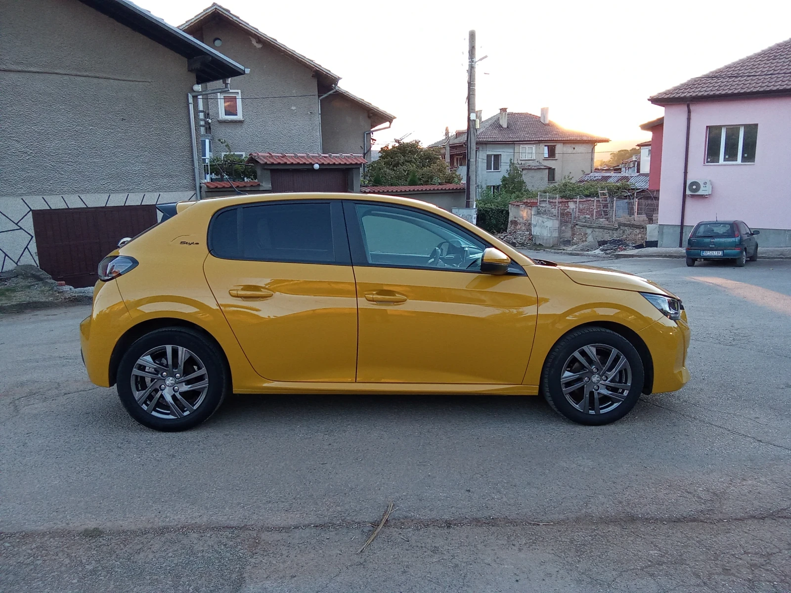 Peugeot 208 1.5 BLUE HDI | Mobile.bg � ����������� 3