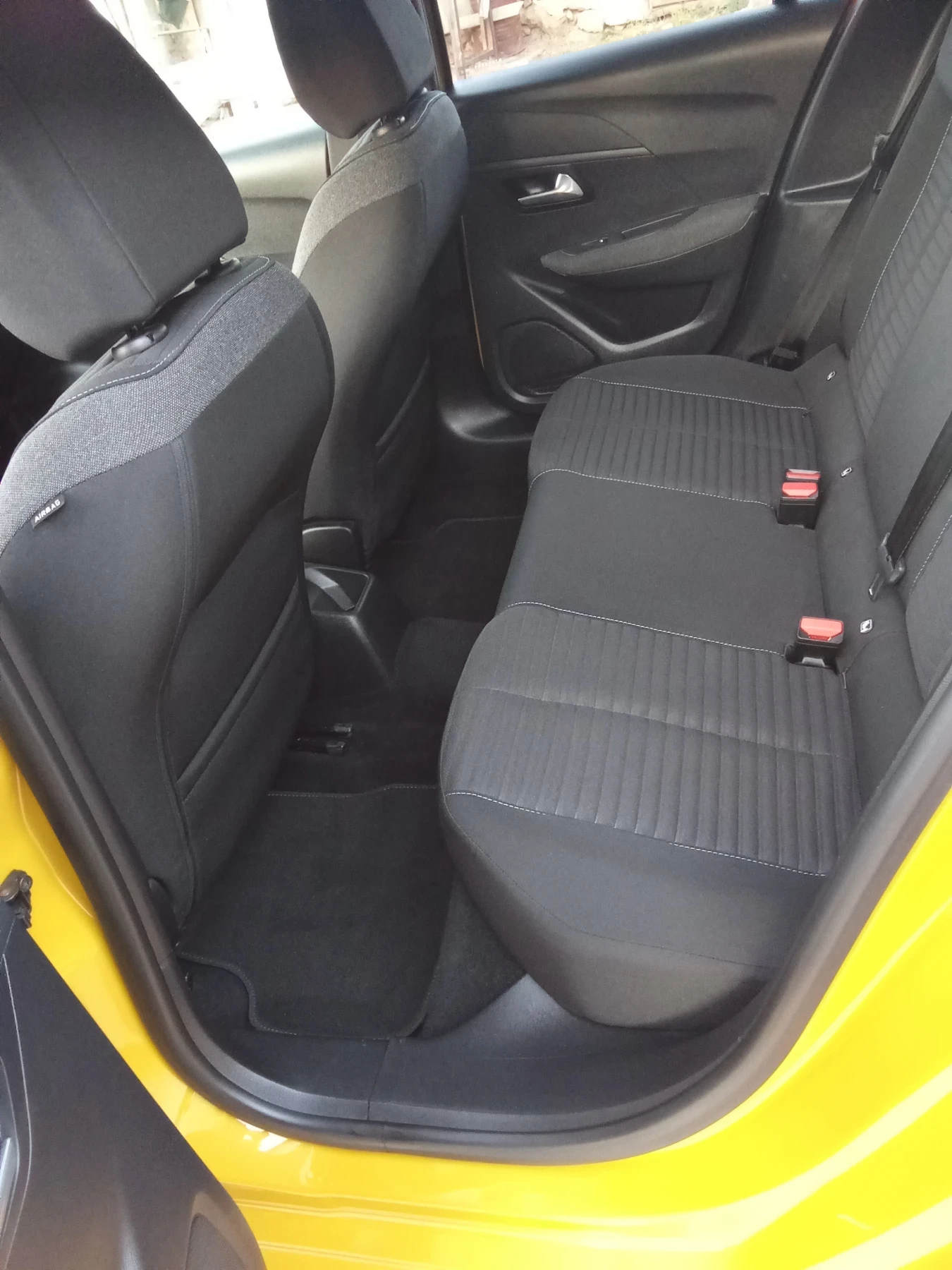 Peugeot 208 1.5 BLUE HDI | Mobile.bg � ����������� 9