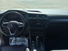 VW Tiguan R Line Black Edition/НОВИ ГУМИ/ПАНО/ПОДГРЕВ/CARFAX, снимка 6