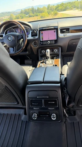 VW Touareg Executive Total Black, снимка 12