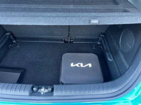 Kia Niro E-SOUL 64 KW SOH100%, снимка 16