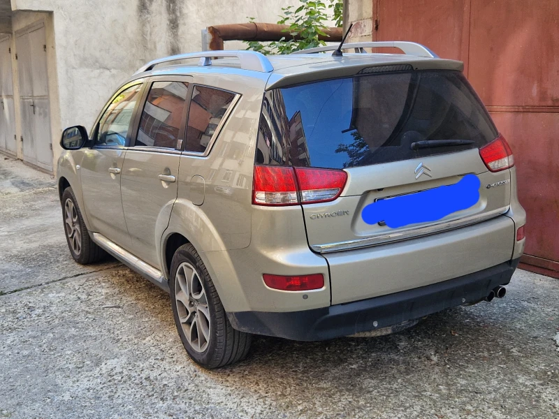 Citroen C-Crosser, снимка 2 - Автомобили и джипове - 47764475