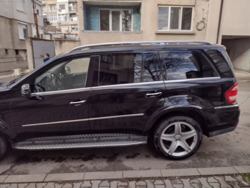 Mercedes-Benz GL GL 550, снимка 7 - Автомобили и джипове - 48865523