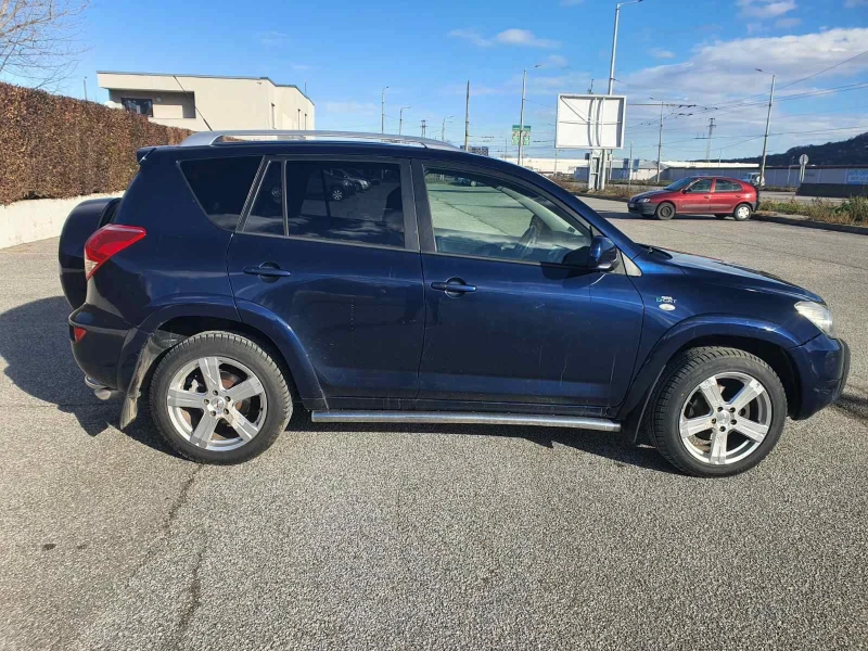 Toyota Rav4, снимка 9 - Автомобили и джипове - 49590205