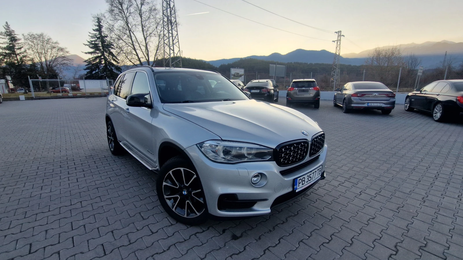 BMW X5 Xdrive 30D БАРТЕР ЛИЗИГ - изображение 3