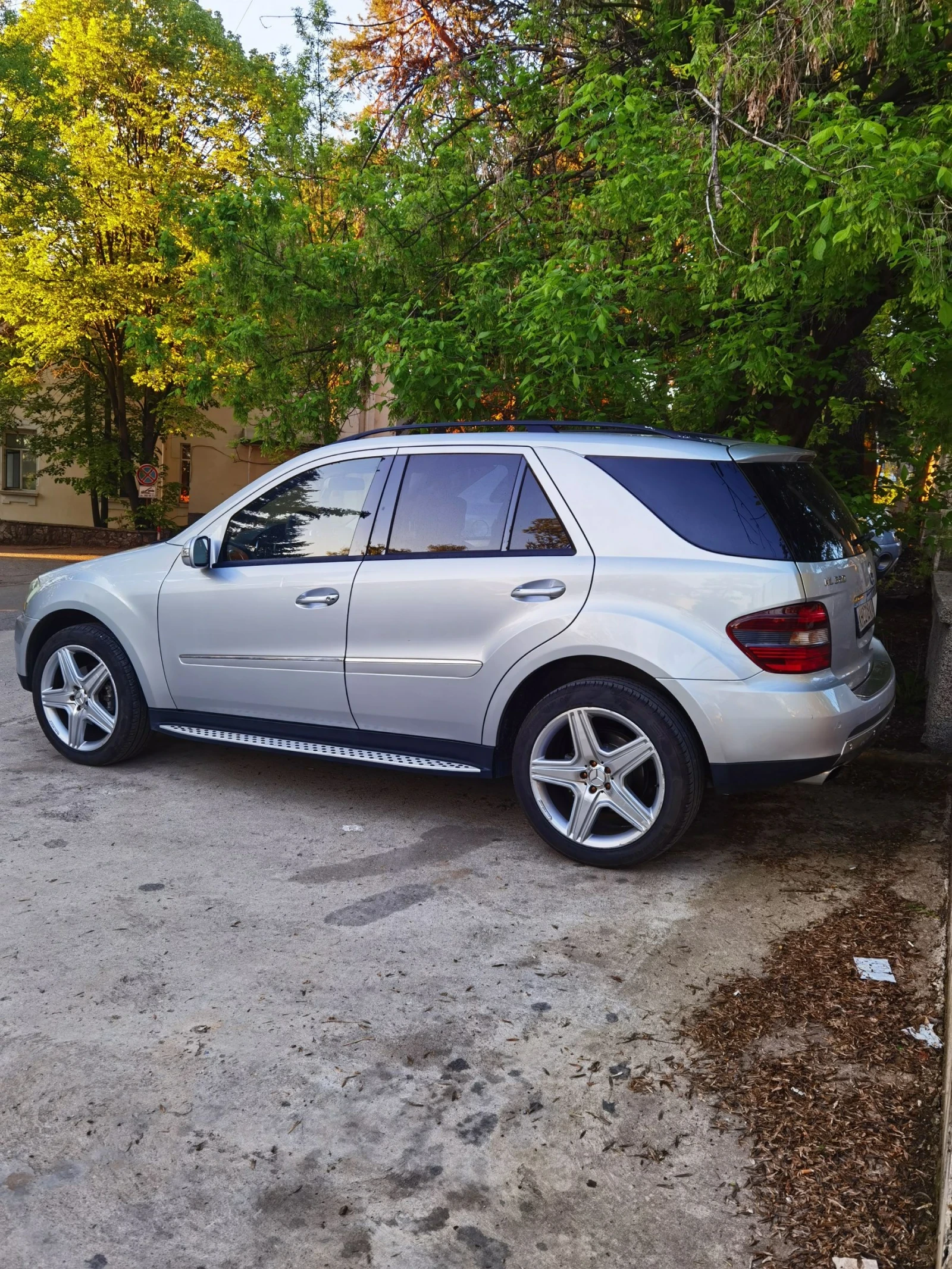Mercedes-Benz ML 320  - изображение 3