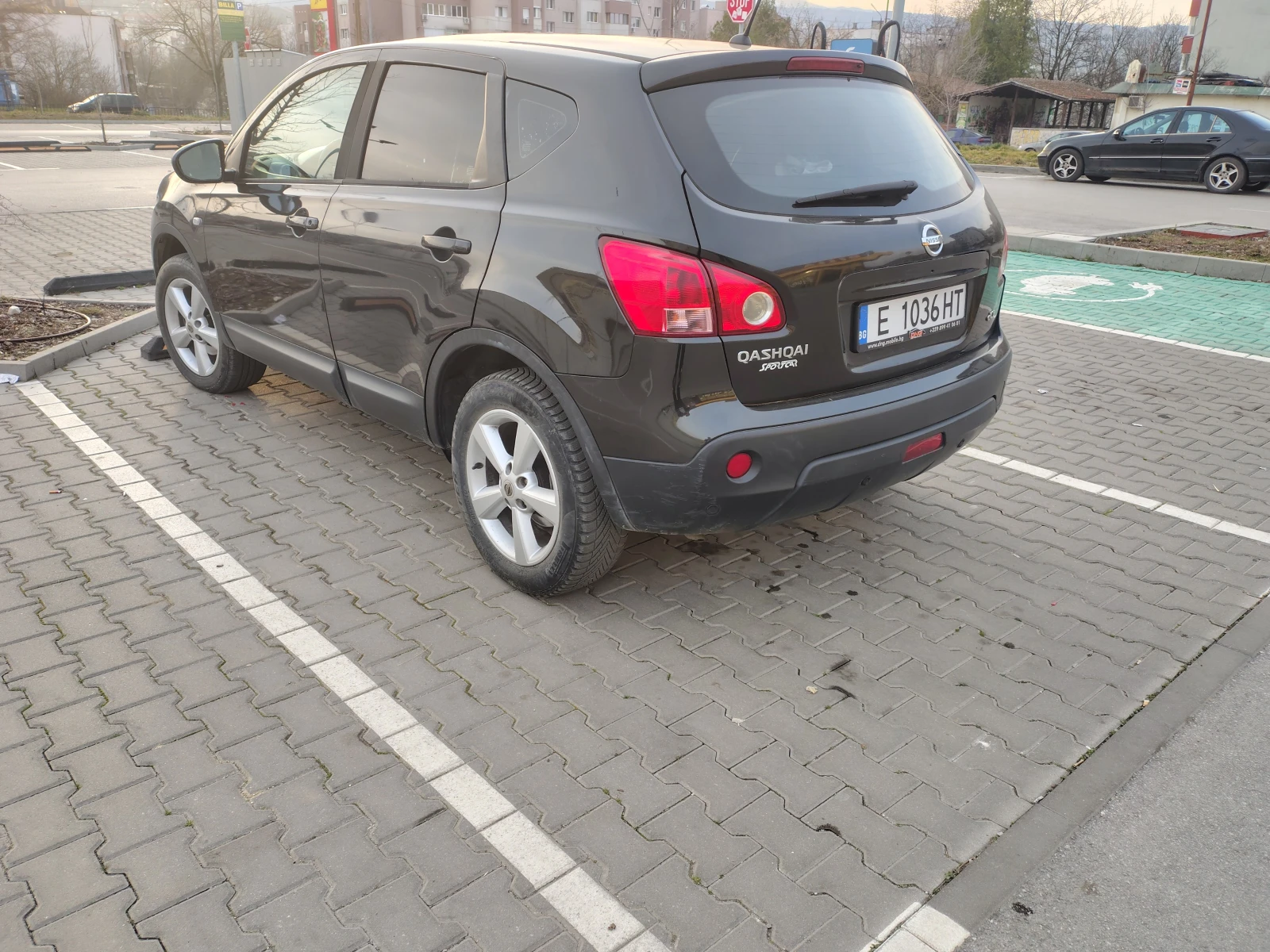 Nissan Qashqai Панорама 1.5dci, снимка 6 - Автомобили и джипове - 53710571