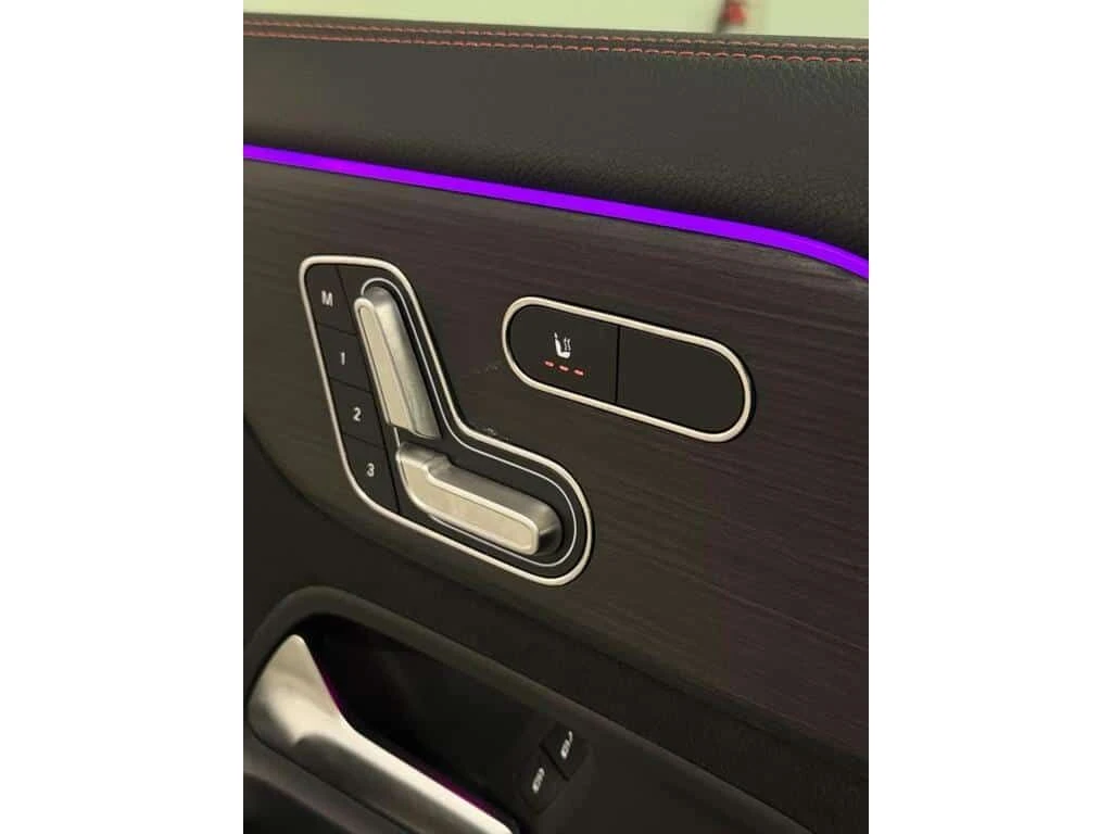 Mercedes-Benz GLC 250 AMG Line * 4matic * Фиксирана цена до БГ * , снимка 9 - Автомобили и джипове - 53808700