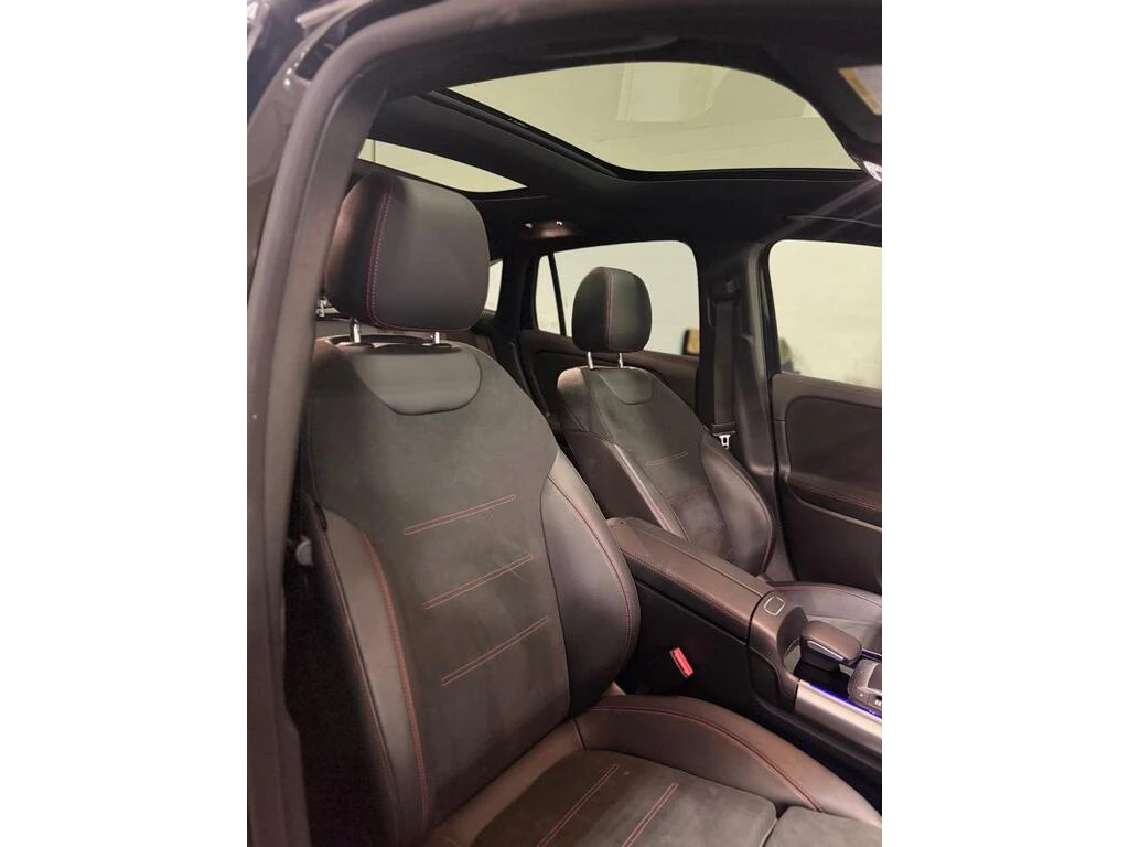 Mercedes-Benz GLC 250 AMG Line * 4matic * Фиксирана цена до БГ * , снимка 15 - Автомобили и джипове - 53808700