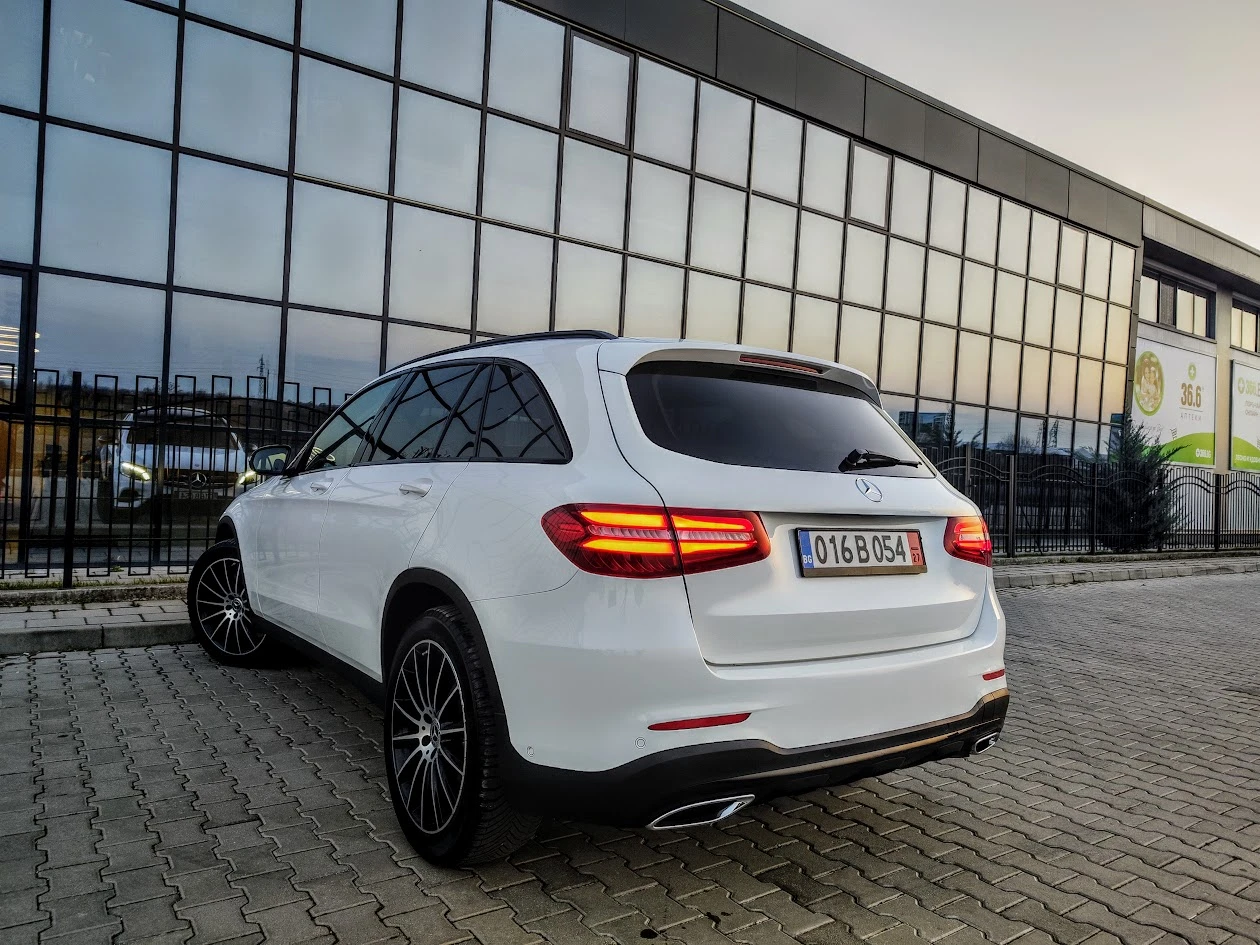 Mercedes-Benz GLC 250 * AMG* 4-MATIC* PANORAMA* PREMIUM, снимка 8 - Автомобили и джипове - 53865952