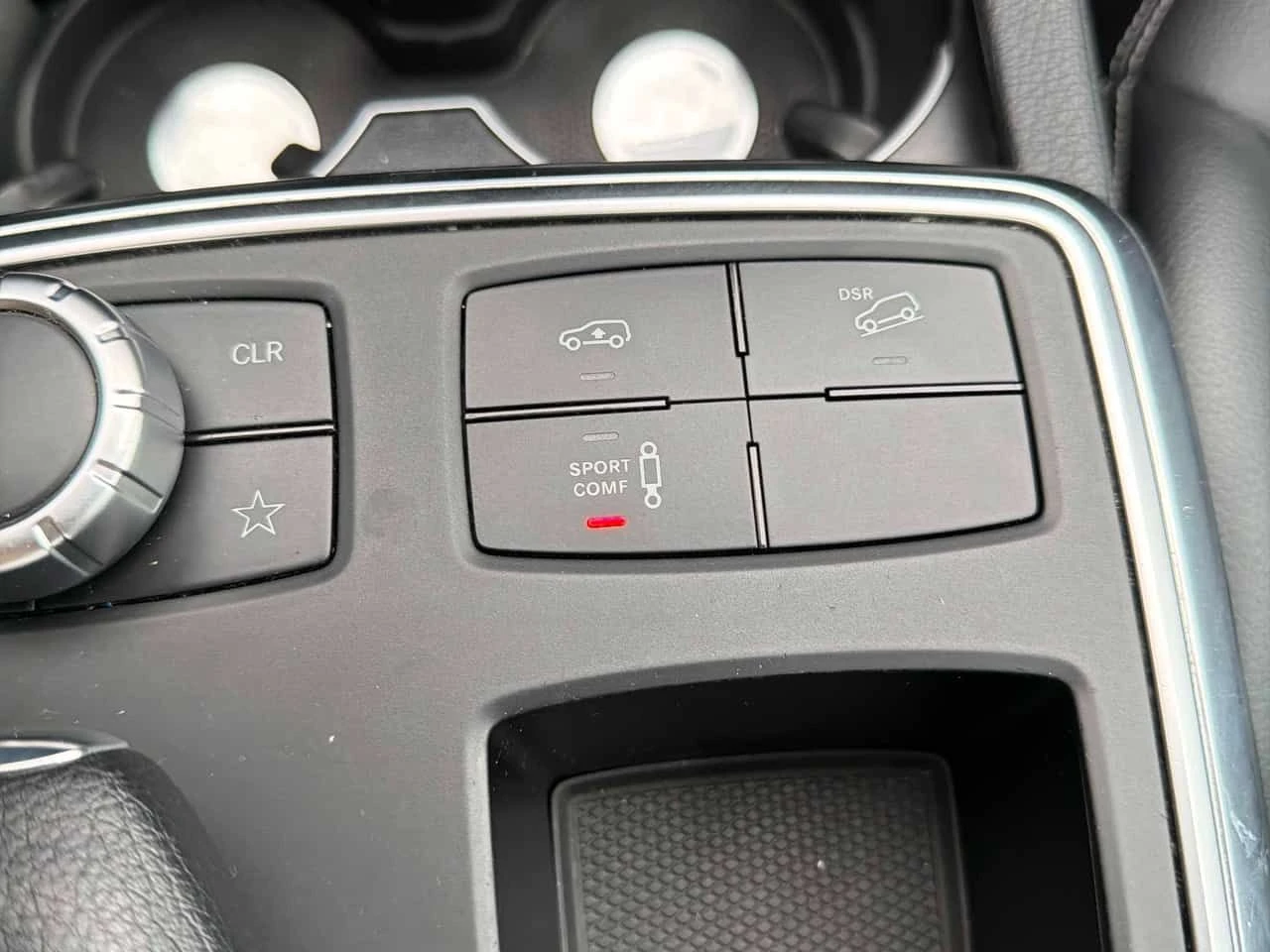 Mercedes-Benz ML 350 BlueTEC/CARFAX/ПОДГРЕВИ/ПАНОРАМА, снимка 14 - Автомобили и джипове - 54034496