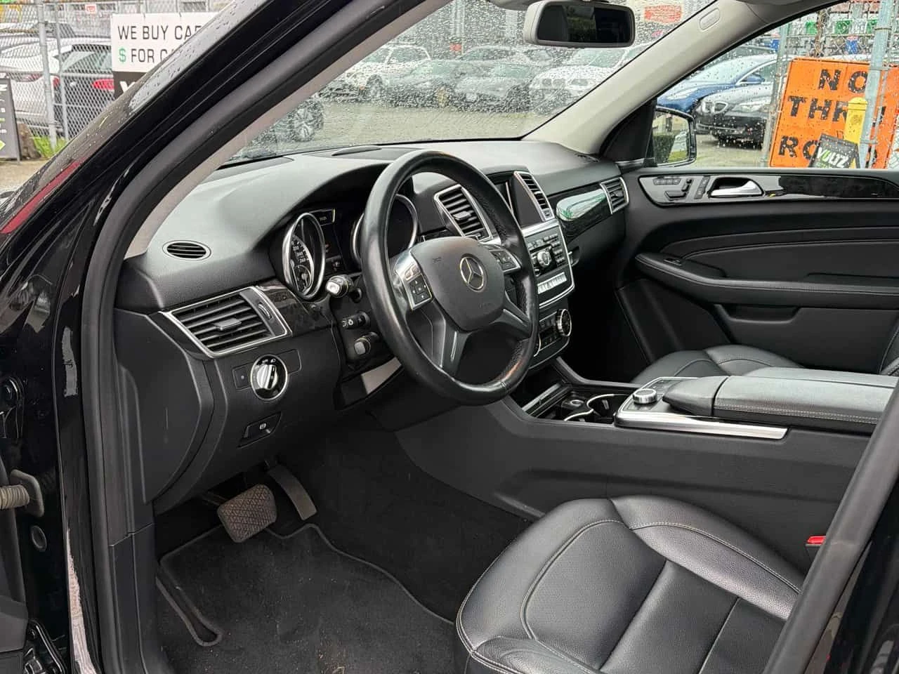 Mercedes-Benz ML 350 BlueTEC/CARFAX/ПОДГРЕВИ/ПАНОРАМА, снимка 7 - Автомобили и джипове - 54034496