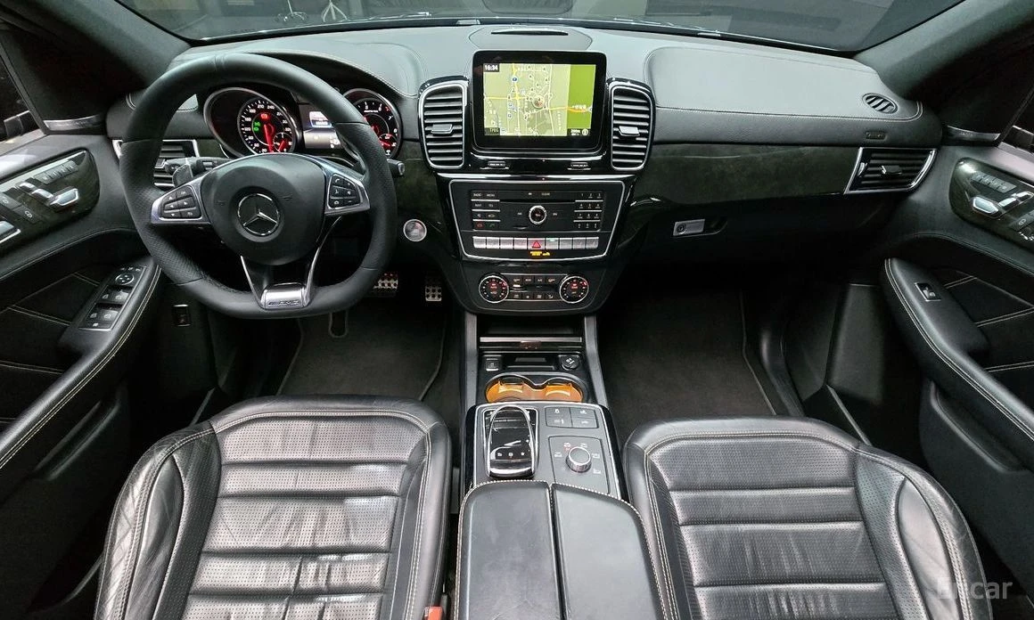 Mercedes-Benz GLE 63 AMG, снимка 7 - Автомобили и джипове - 54108168