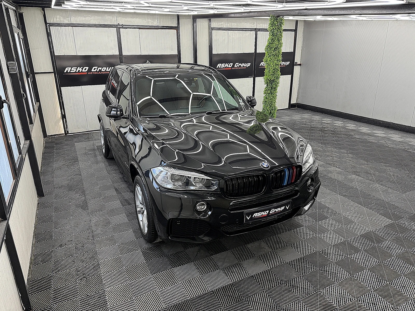 BMW X5 PANORAMA/M-paket/KeylessGo/СОБСТВЕН ЛИЗИНГ, снимка 7 - Автомобили и джипове - 54113783