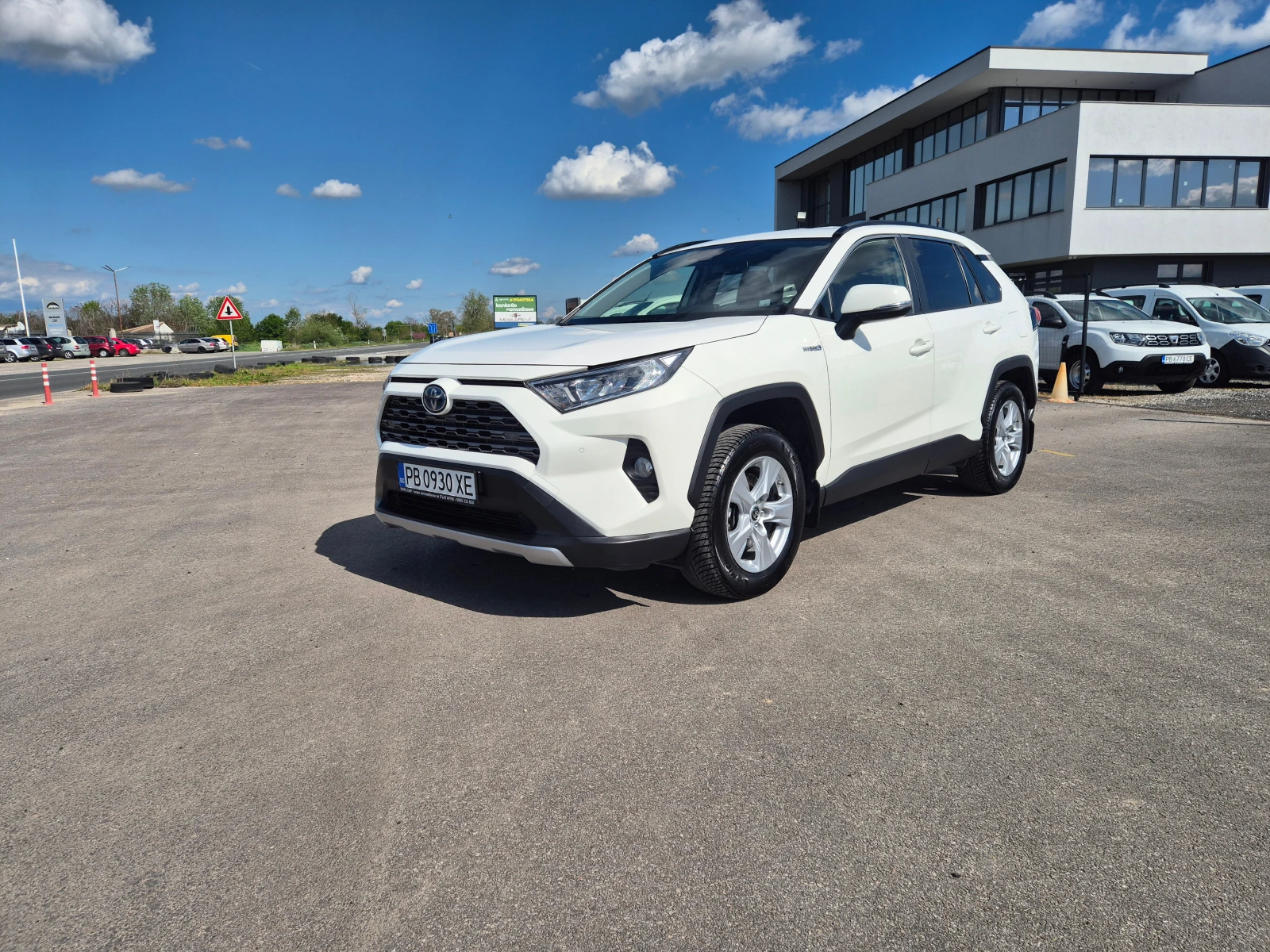 Toyota Rav4 EXECUTIVE/2.5HYBRID/222кс./Е-CVT/Е-FOUR/ГАРАНЦИЯ