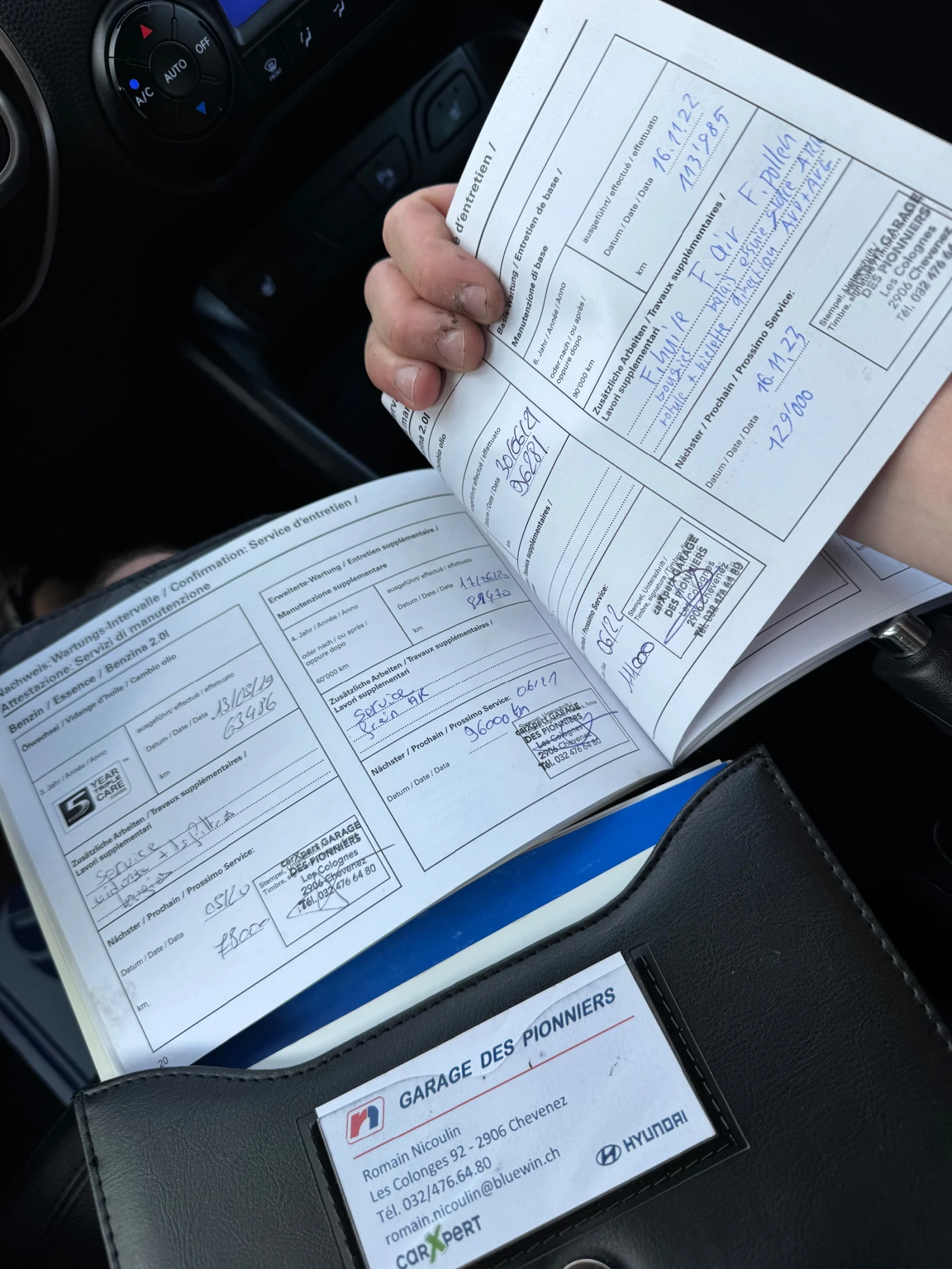 Hyundai IX35 2.0 I 4х4 Ръчка Швейцария ТОП, снимка 16 - Автомобили и джипове - 54721384