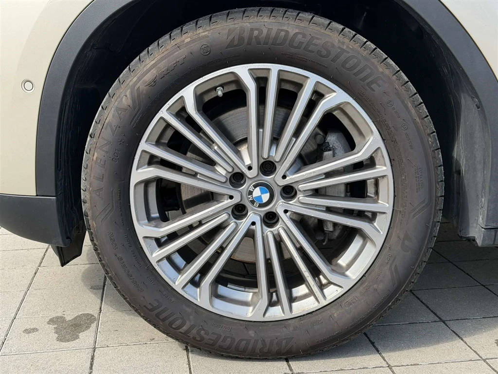 BMW X3 xDrive30i, снимка 5 - Автомобили и джипове - 55266864