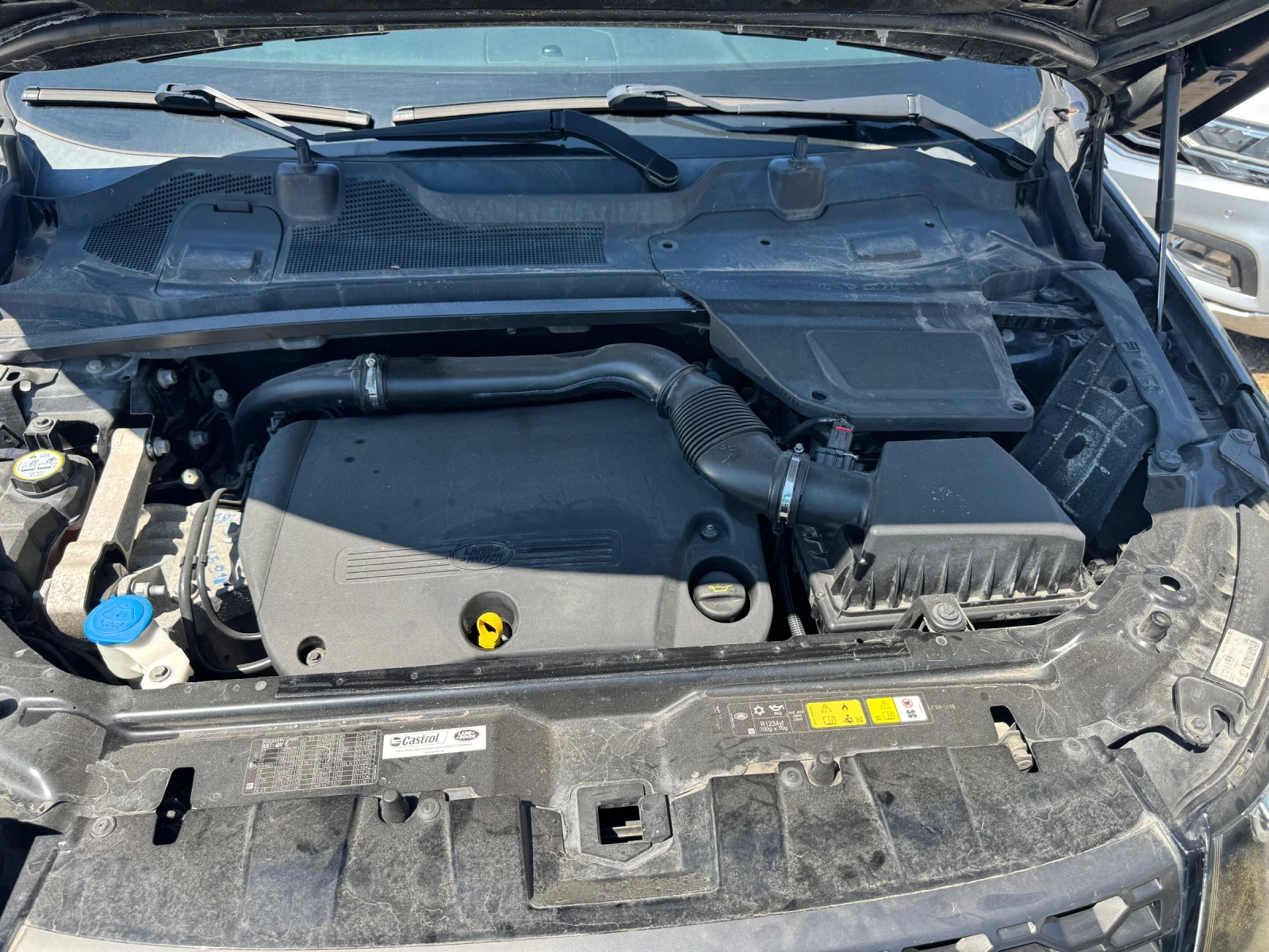 Land Rover Discovery Sport 2.2TD 4x4 150hp* 6+ 1* КАМЕРА* NAVI* ЛИЗИНГ, снимка 17 - Автомобили и джипове - 55541067