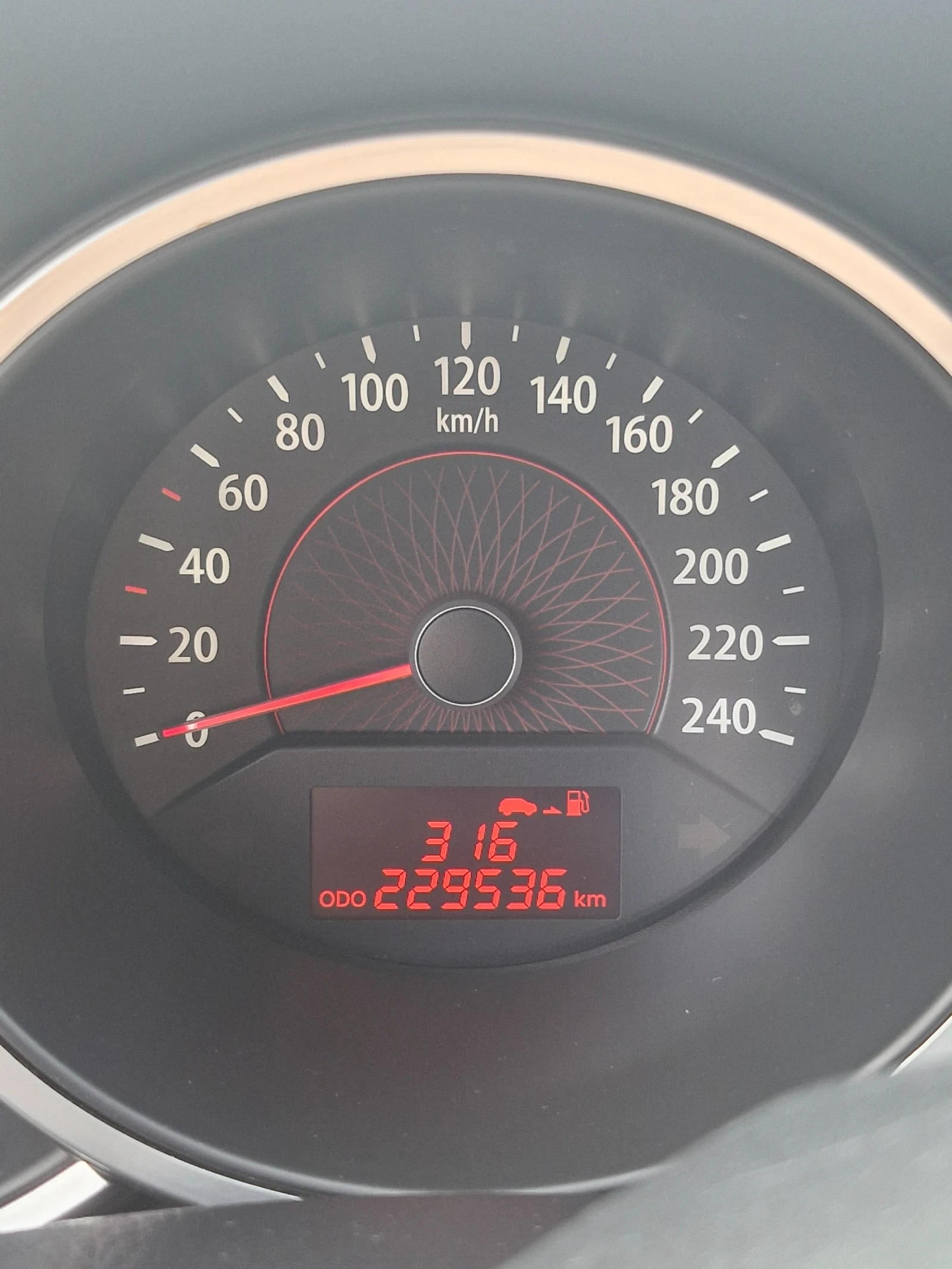Kia Sorento, снимка 10 - Автомобили и джипове - 55680959