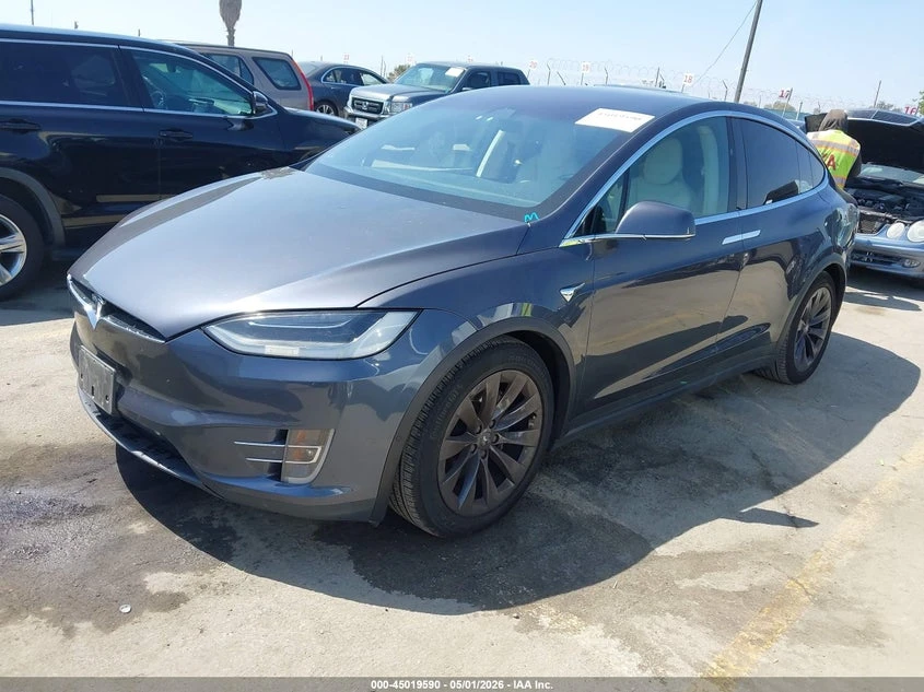 Tesla Model X 100D AWD, снимка 2 - Автомобили и джипове - 55893540