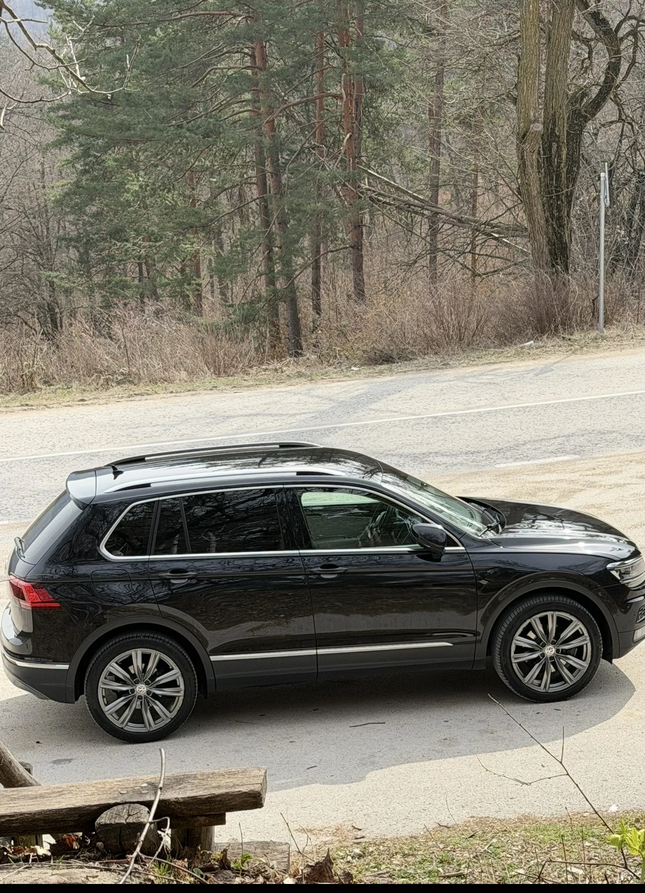 VW Tiguan, снимка 3 - Автомобили и джипове - 55942239