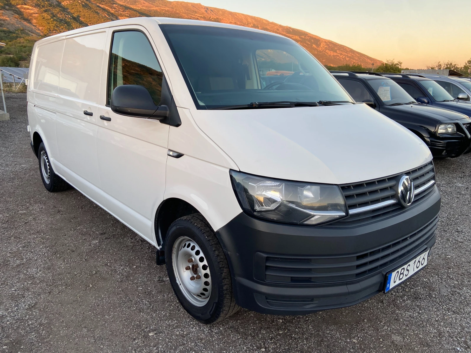VW Transporter T6 2.0 МАКСИ БАЗА - изображение 3
