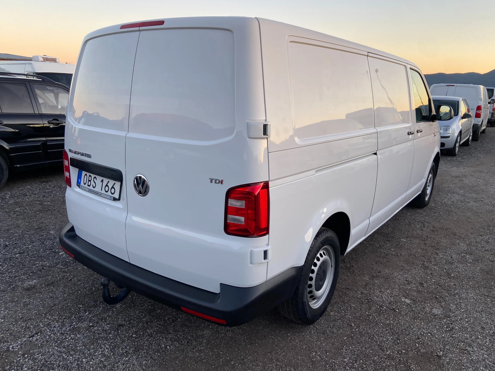 VW Transporter T6 2.0 МАКСИ БАЗА - изображение 8