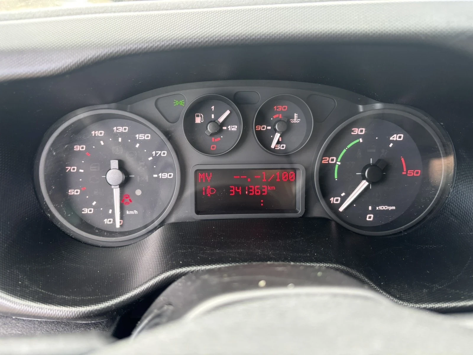 Iveco 35c15, снимка 13 - Бусове и автобуси - 54238092