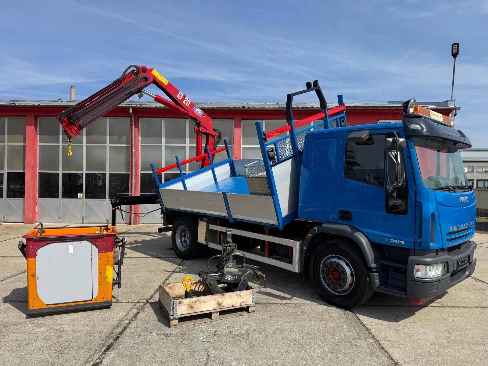 Iveco Eurocargo 180E28 HMF 1320 K4, снимка 12 - Камиони - 55463596
