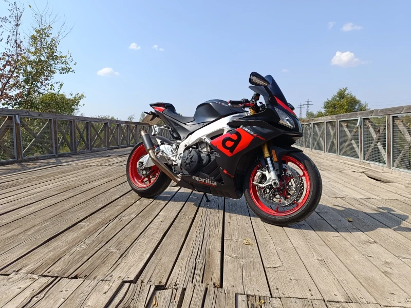 Aprilia RSV4 RR, снимка 1 - Мотоциклети и мототехника - 48483805