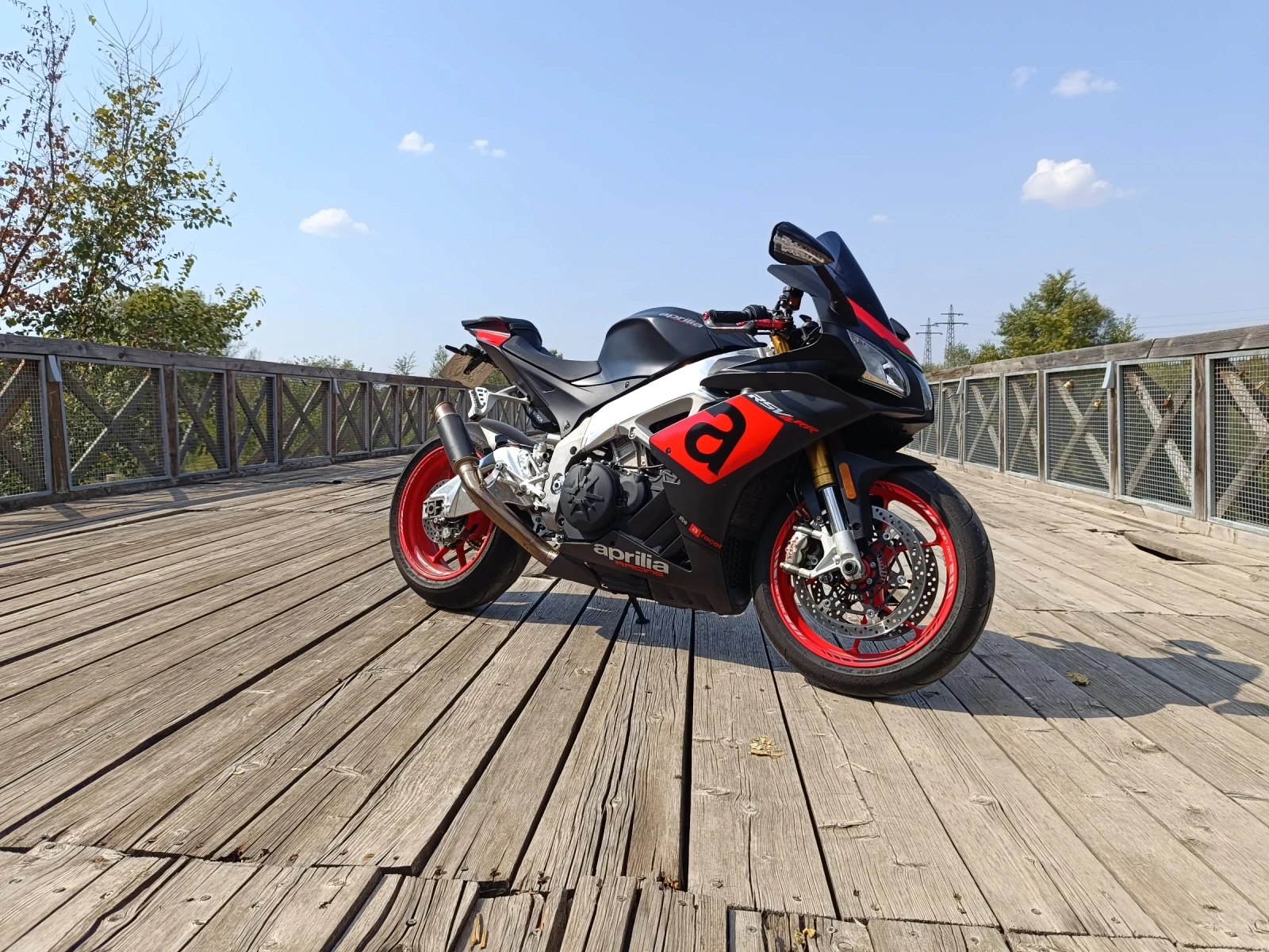 Aprilia RSV4 RR | Mobile.bg   1