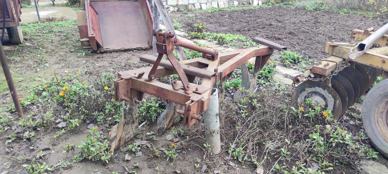 Плуг Друга марка  - изображение 2