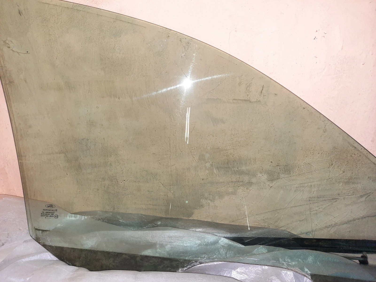 Продавам за Форд части, снимка 8 - Части - 53770454