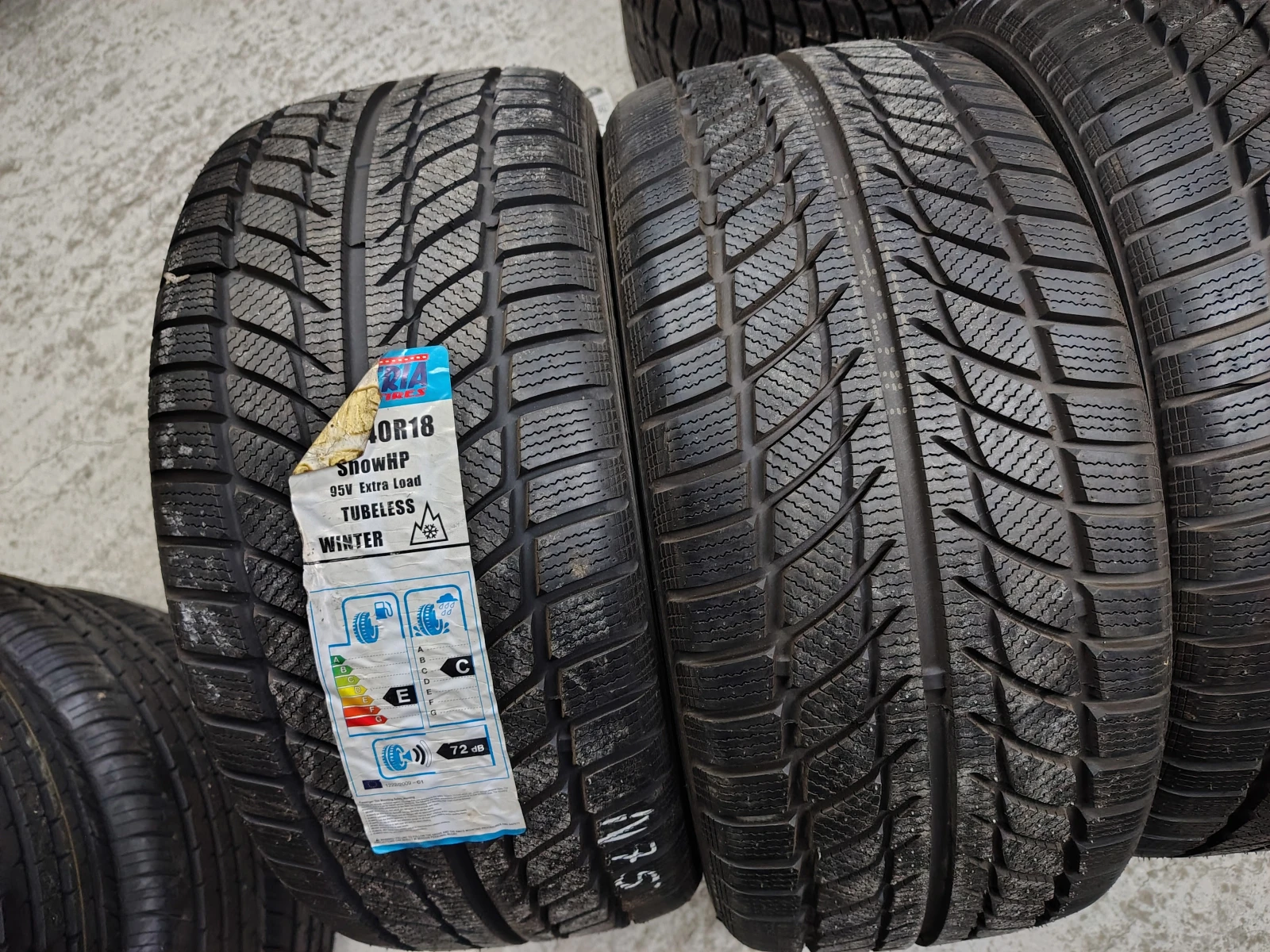  235/40R18 | Mobile.bg   5